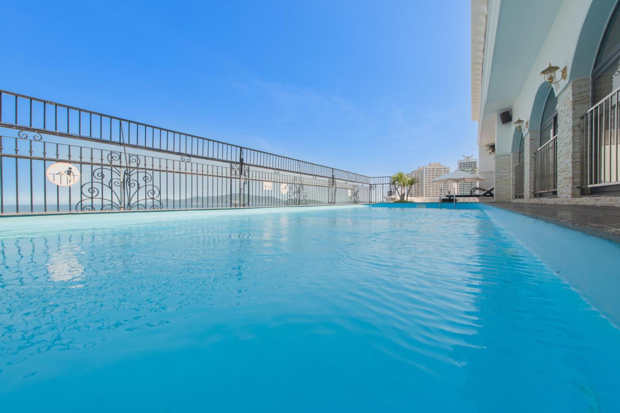 Daphovina Hotel Nha Trang Ngoại thất bức ảnh