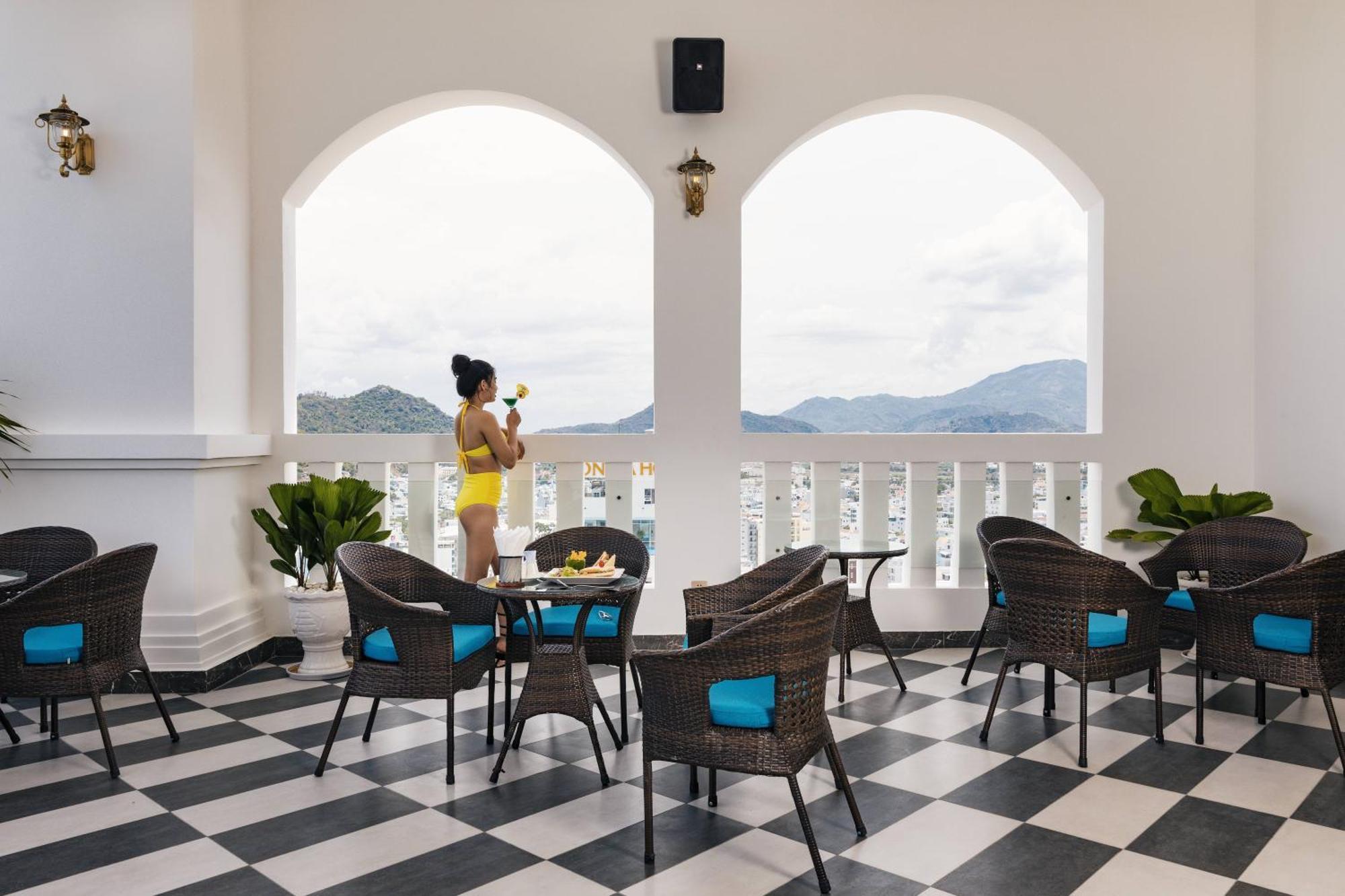 Daphovina Hotel Nha Trang Ngoại thất bức ảnh