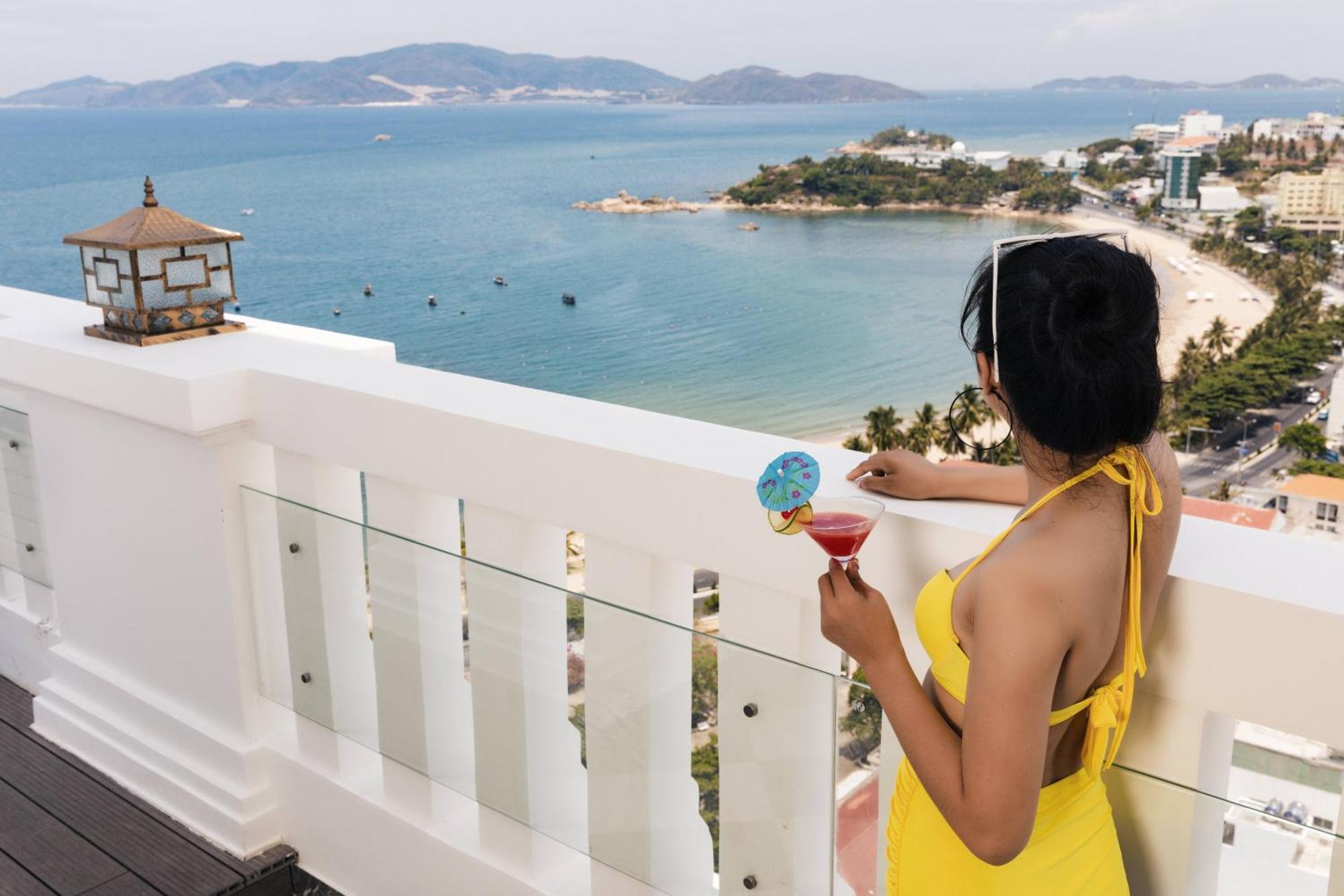 Daphovina Hotel Nha Trang Ngoại thất bức ảnh